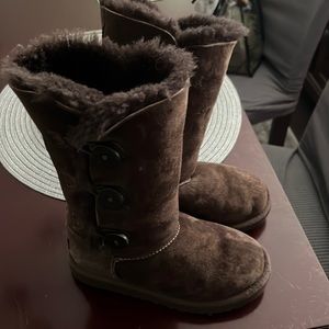 Kids Brown Tall Uggs size 13